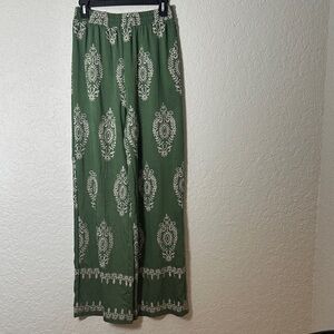 Green Printed Wide Leg Pants with Elastic Waistband